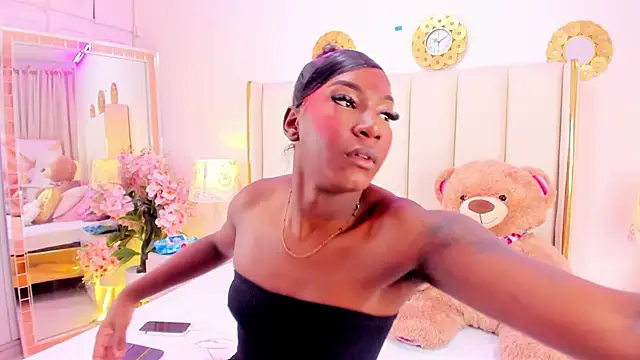 Snapshot of evangelin_ts chatting on 27, 2, 2026 evangelin ts online show from 27, 2, 2026