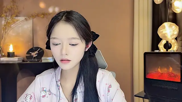 Snapshot of xiaodaibabyy chatting on 8, 12, 2024 xiaodaibabyy online show from 8, 12, 2024