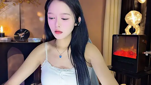 Snapshot of xiaodaibabyy chatting on 9, 12, 2024 xiaodaibabyy online show from 9, 12, 2024