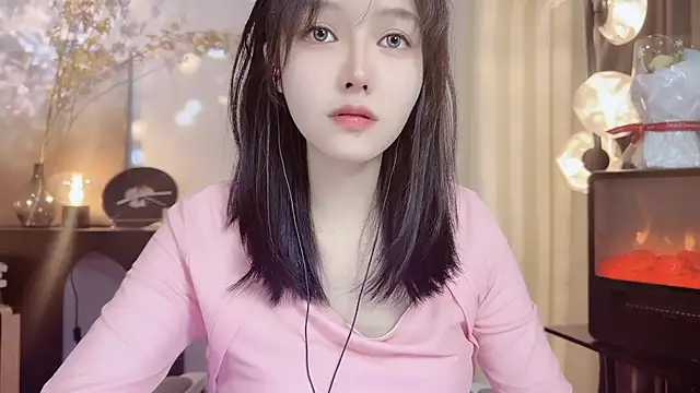 Snapshot of xiaodaibabyy chatting on 25, 12, 2024 xiaodaibabyy online show from 25, 12, 2024