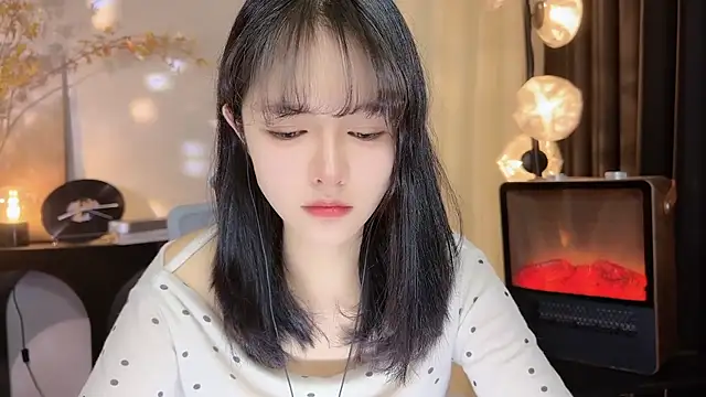 Snapshot of xiaodaibabyy chatting on 4, 1, 2025 xiaodaibabyy online show from 4, 1, 2025