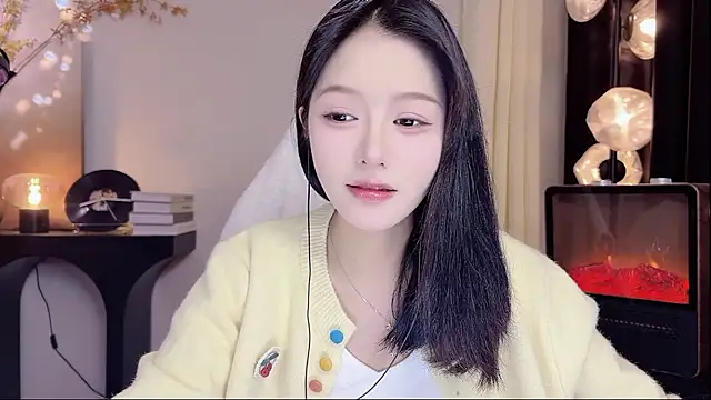 Snapshot of xiaodaibabyy chatting on 6, 3, 2025 xiaodaibabyy online show from 6, 3, 2025