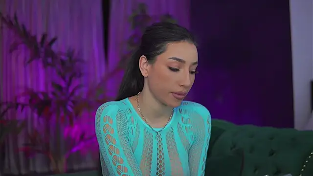 GinaValentinna online show from 15, 11, 2025