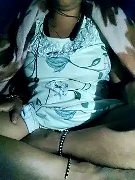 Snapshot of lovelyruhi chatting on 1, 12, 2024 lovelyruhi online show from 1, 12, 2024