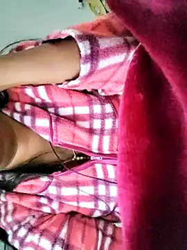 Snapshot of lovelyruhi chatting on 27, 12, 2024 lovelyruhi online show from 27, 12, 2024