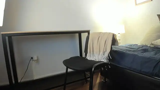 Caroline dh online show from 9, 2, 2026