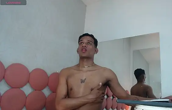 AbrahanBratz online show from 8, 1, 2025