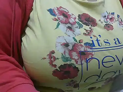 Queen of boobs01 online show from 29, 12, 2024