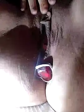 Snapshot of nadageorge chatting on 27, 12, 2024 nadageorge online show from 27, 12, 2024