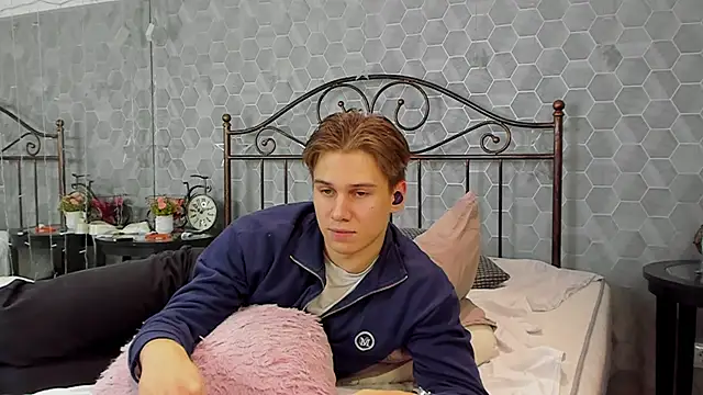 Snapshot of Marcus_Swampov chatting on 13, 12, 2024 Marcus Swampov online show from 13, 12, 2024