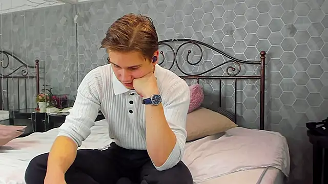 Snapshot of Marcus_Swampov chatting on 22, 12, 2024 Marcus Swampov online show from 22, 12, 2024