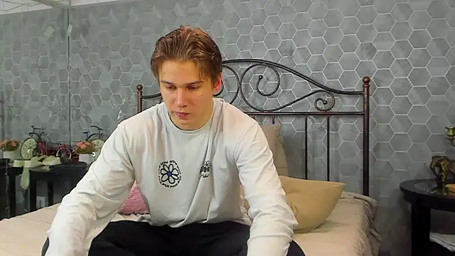 Snapshot of Marcus_Swampov chatting on 20, 1, 2025 Marcus Swampov online show from 20, 1, 2025