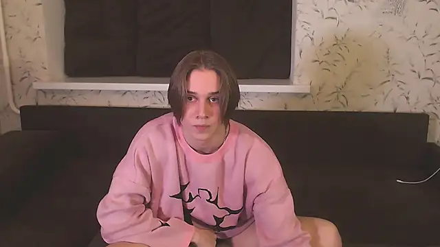 Snapshot of Marcus_Swampov chatting on 19, 10, 2025 Marcus Swampov online show from 19, 10, 2025