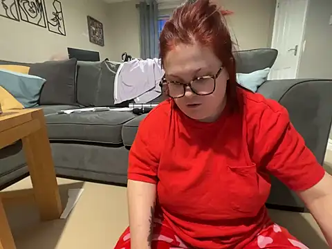 Tallulah-mae-xoxox online show from 31, 1, 2025