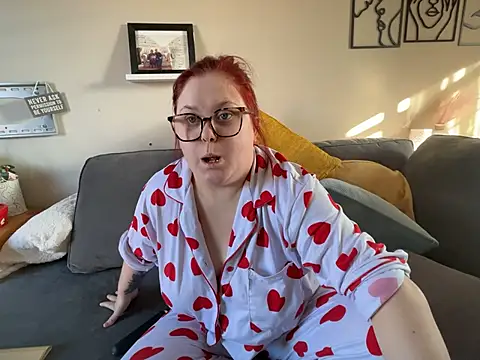 Tallulah-mae-xoxox online show from 2, 2, 2025