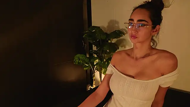 Snapshot of Scarlett_grand chatting on 11, 2, 2026 Scarlett grand online show from 11, 2, 2026