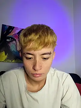 Snapshot of nico_18x chatting on 5, 2, 2025 nico 18x online show from 5, 2, 2025