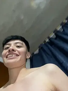 Snapshot of nico_18x chatting on 4, 3, 2025 nico 18x online show from 4, 3, 2025
