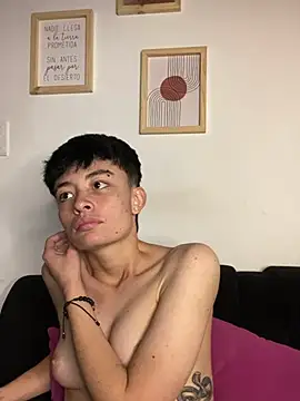 Snapshot of nico_18x chatting on 10, 3, 2025 nico 18x online show from 10, 3, 2025