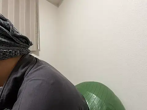 Snapshot of Grandpa29hijii chatting on 2, 2, 2025 Grandpa29hijii online show from 2, 2, 2025