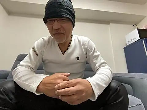 Snapshot of Grandpa29hijii chatting on 16, 3, 2025 Grandpa29hijii online show from 16, 3, 2025