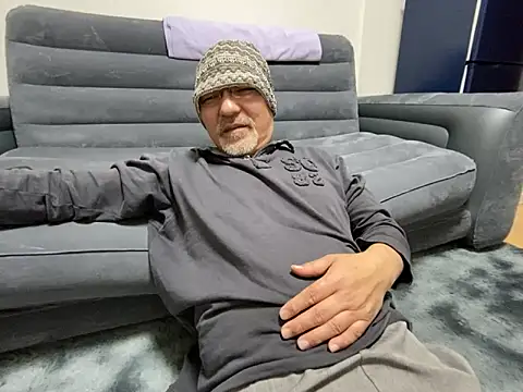 Snapshot of Grandpa29hijii chatting on 22, 3, 2025 Grandpa29hijii online show from 22, 3, 2025