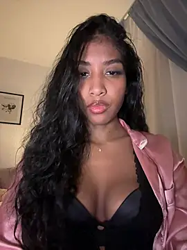 Snapshot of IamCrystal2 chatting on 9, 2, 2025 IamCrystal2 online show from 9, 2, 2025