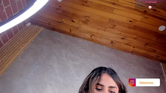 Niki Texas online show from 13, 4, 2026