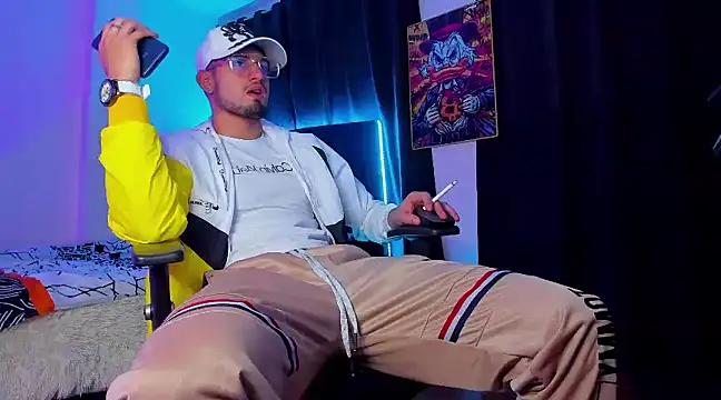 Giomar Reyes online show from 12, 1, 2025