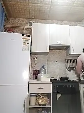 Snapshot of Holly-69 chatting on 16, 1, 2026 Holly-69 online show from 16, 1, 2026