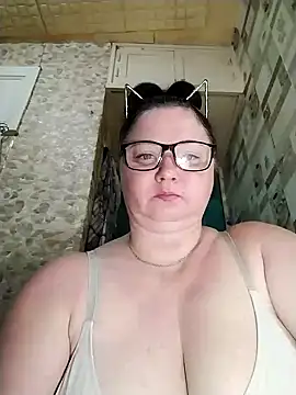 Holly-69 online show from 22, 6, 2026