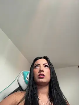 missycanoo online show from 21, 5, 2026