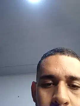 Snapshot of CRISTHIAN_GREY01 chatting on 29, 12, 2024 CRISTHIAN GREY01 online show from 29, 12, 2024