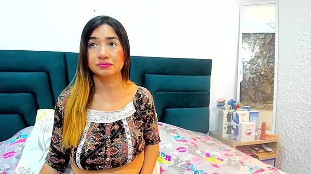 Snapshot of LisaWhite_ chatting on 13, 3, 2025 LisaWhite online show from 13, 3, 2025