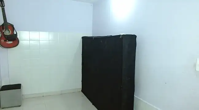 Snapshot of latino_hotxxx chatting on 23, 12, 2024 latino hotxxx online show from 23, 12, 2024