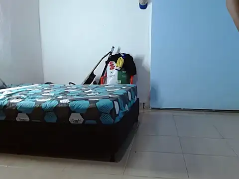 latino hotxxx online show from 10, 4, 2026