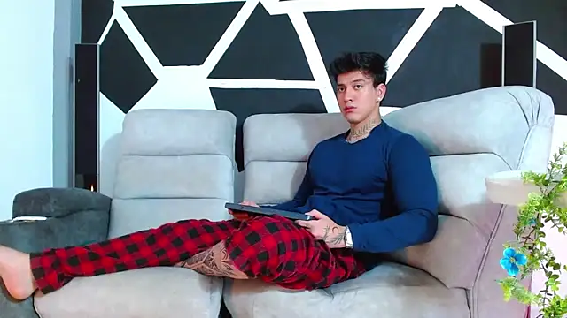 Snapshot of JUSTIN_FULLER1 chatting on 29, 11, 2025 JUSTIN FULLER1 online show from 29, 11, 2025