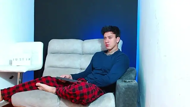 Snapshot of JUSTIN_FULLER1 chatting on 17, 2, 2026 JUSTIN FULLER1 online show from 17, 2, 2026