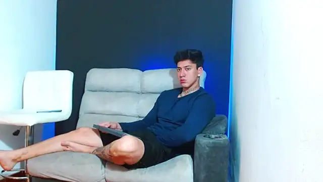 JUSTIN FULLER1 online show from 12, 3, 2026