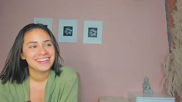 Snapshot of salavictoria chatting on 3, 1, 2025 salavictoria online show from 3, 1, 2025