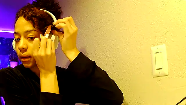 redbonejada online show from 6, 2, 2026