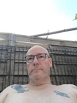 Snapshot of bogland33 chatting on 11, 7, 2026 bogland33 online show from 11, 7, 2026