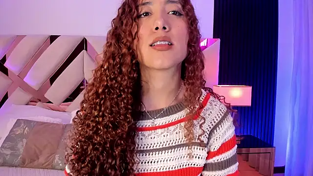 miss catalinaa online show from 19, 5, 2026