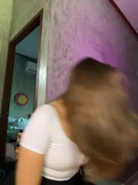  private person  online show from 9, 4, 2026