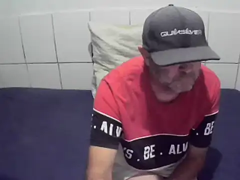 Snapshot of pierdona chatting on 7, 6, 2026 pierdona online show from 7, 6, 2026