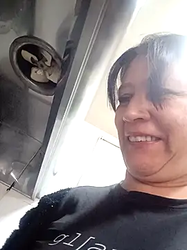 carolina linarez69 online show from 27, 10, 2025