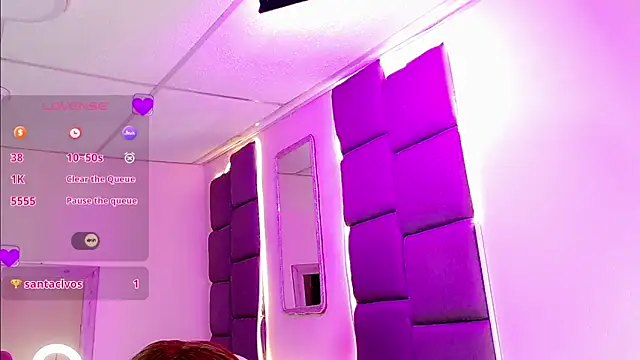 Snapshot of MimiRodriguez chatting on 5, 1, 2025 MimiRodriguez online show from 5, 1, 2025