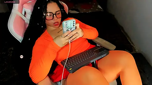 Snapshot of MimiRodriguez chatting on 12, 3, 2025 MimiRodriguez online show from 12, 3, 2025