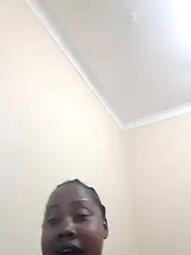 Snapshot of contagiousqueen chatting on 10, 7, 2026 contagiousqueen online show from 10, 7, 2026