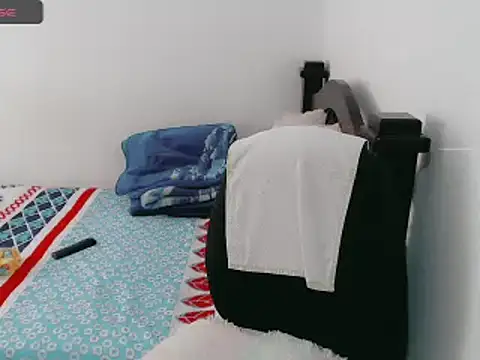 Snapshot of emily_rouxx chatting on 6, 12, 2024 emily rouxx online show from 6, 12, 2024